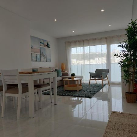 Beach Life Apartment, New, Elegant And Cozy Назаре Экстерьер фото